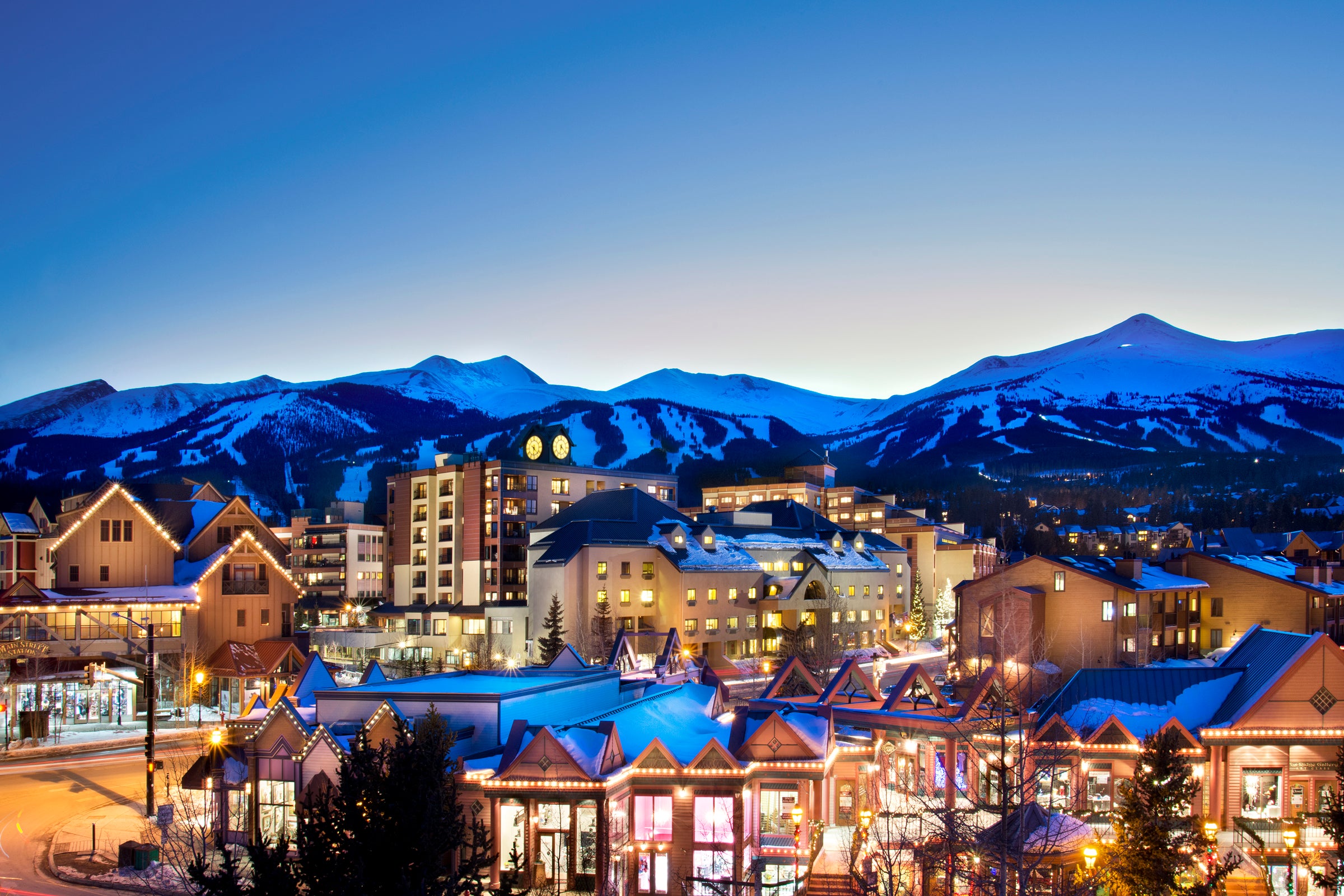 10 Best Ski Lodges in the U.S.