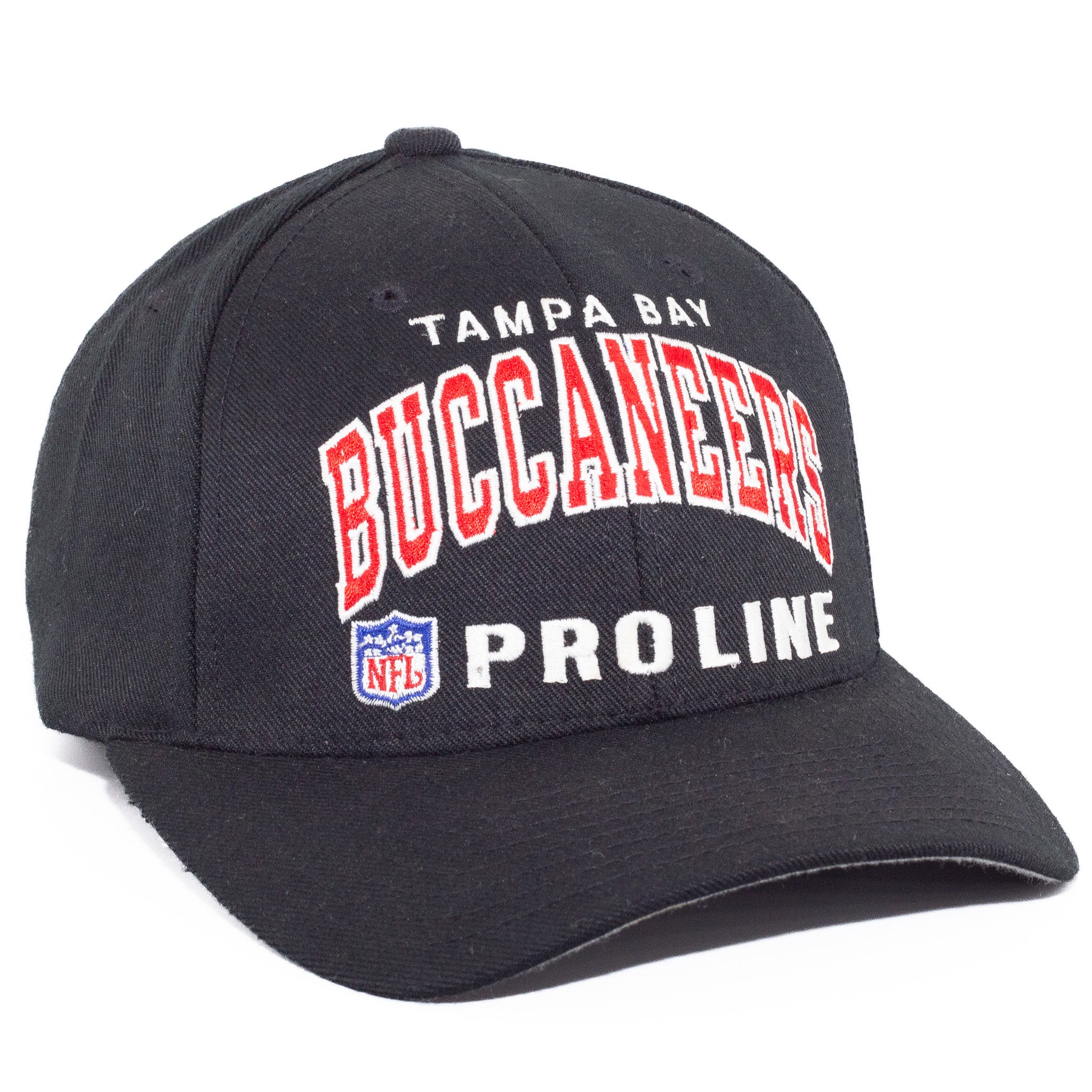 Tampa Bay Buccaneers – Cap World: Embroidery